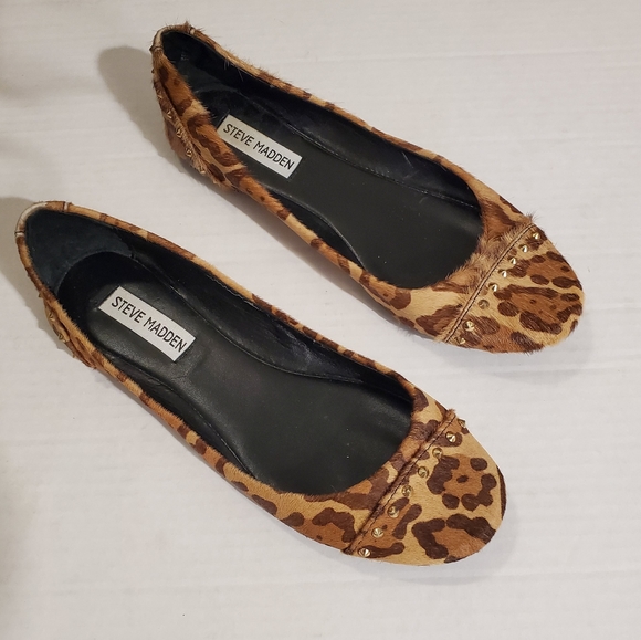 Steve Madden Tan K Studd Gold Studded Flats 8 - Picture 11 of 12